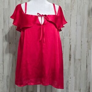 Torrid Red Textured Chiffon Cold Shoulder Tie Neck Blouse Size 0 Large